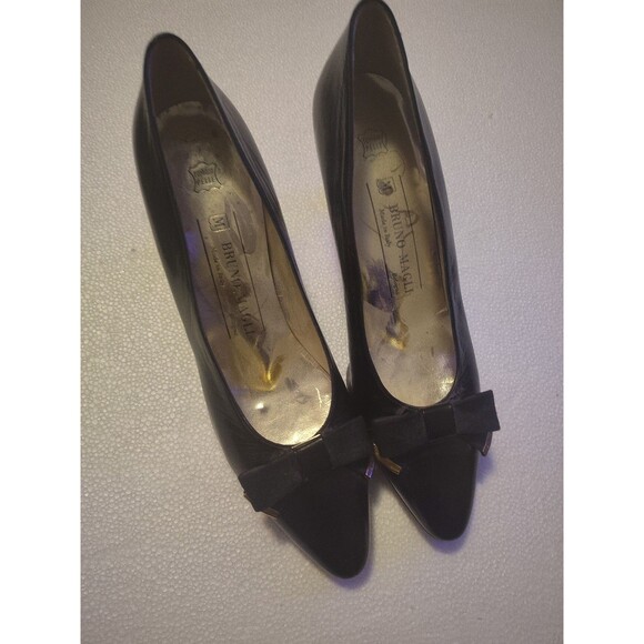 Bruno Magli Black Leather Bow Pumps Heels Made in Italy Women’s Size 8 - Picture 1 of 4